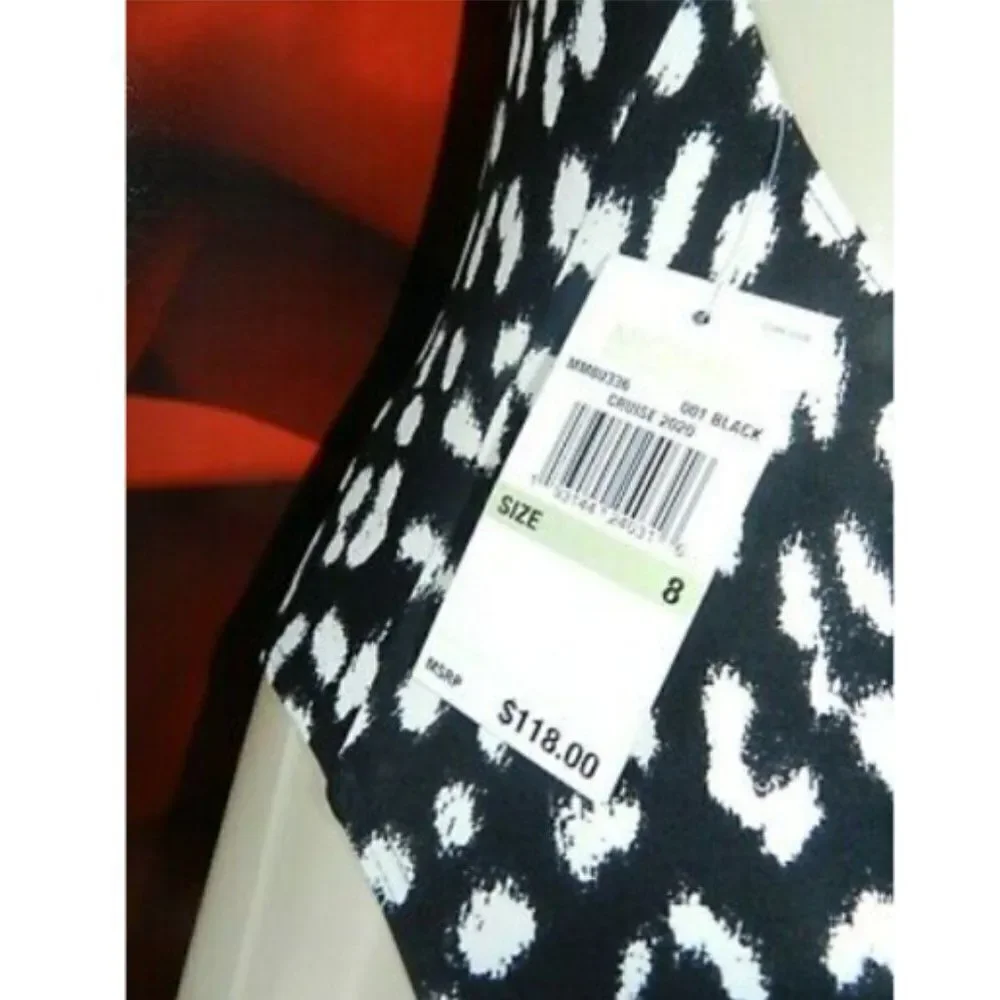 Michael Kors Sz 8 Black & White Deep One Piece